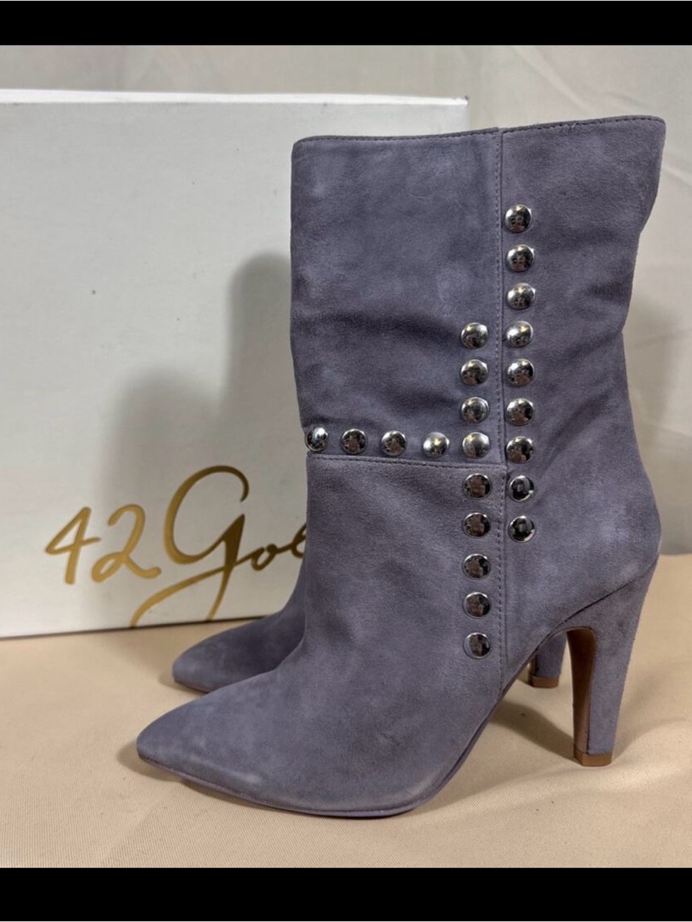 42 Gold Gray Suede Studded Western Ankle Boots Pointed Toe Y2K Womens 5.5